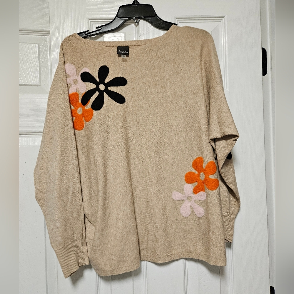 Aaeda Tan Sweater with Floral Accents Large NWOT